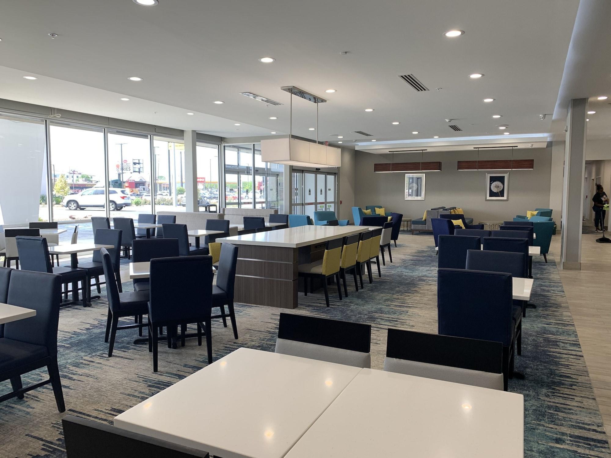 La Quinta Inn & Suites By Wyndham Tifton Buitenkant foto