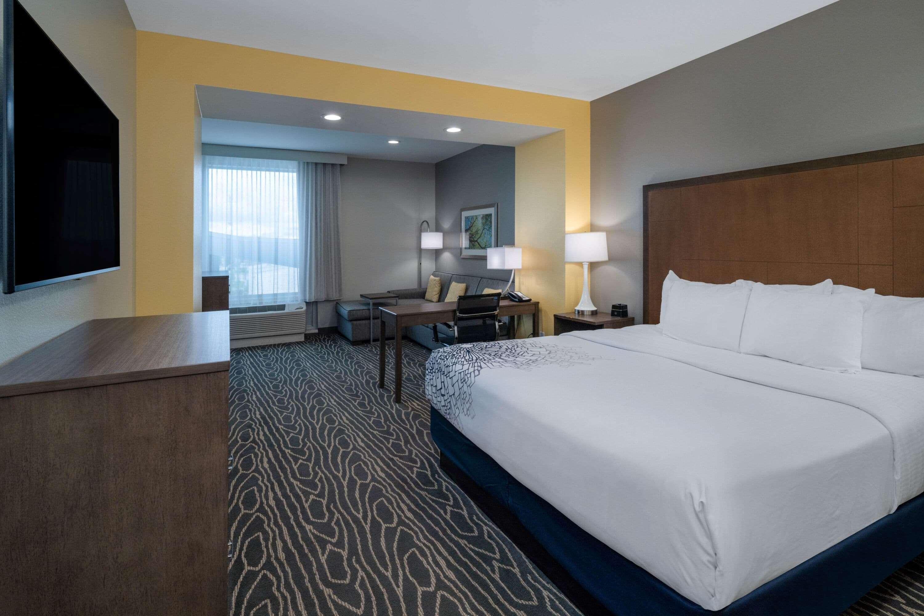 La Quinta Inn & Suites By Wyndham Tifton Buitenkant foto