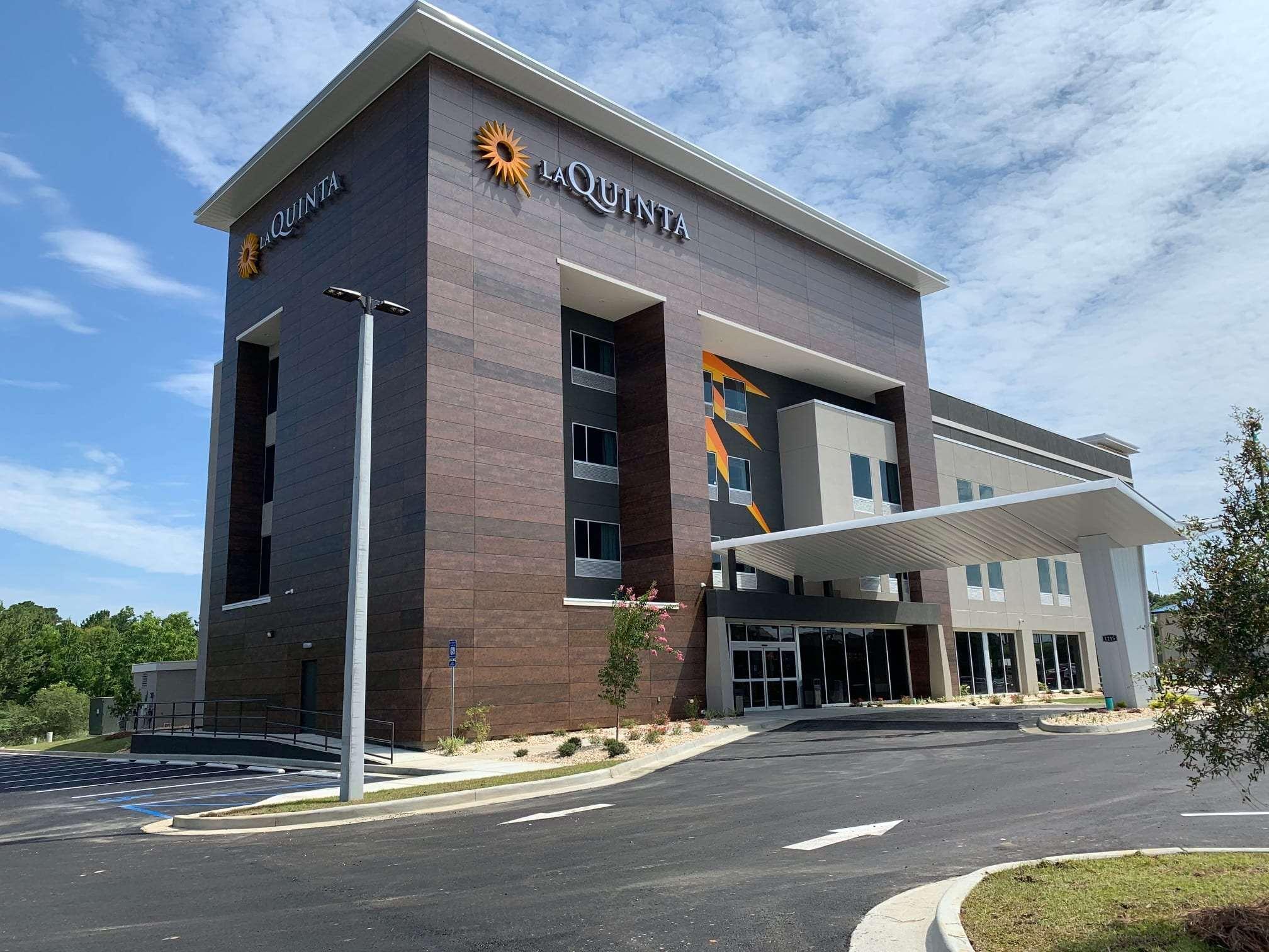 La Quinta Inn & Suites By Wyndham Tifton Buitenkant foto